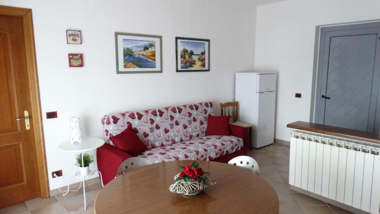 Supercasona Pratica Villa Sarzana Buitenkant foto